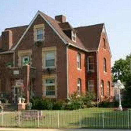 Central West End Bed And Breakfast Saint Louis Eksteriør billede