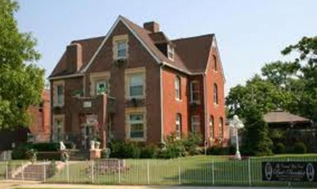 Central West End Bed And Breakfast Saint Louis Eksteriør billede